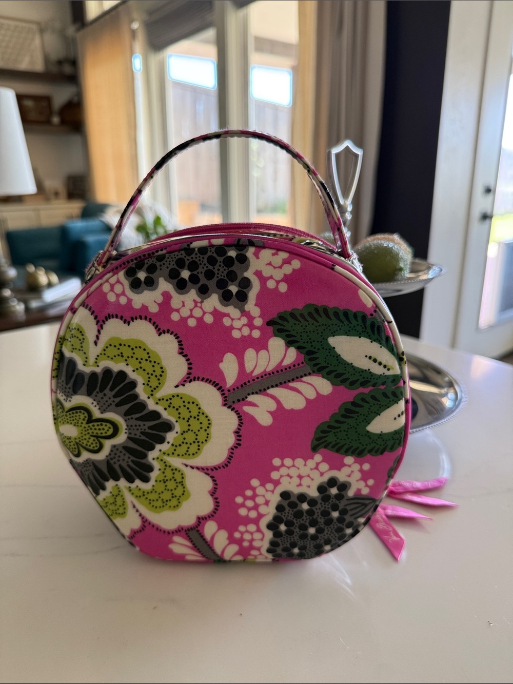 Vera Bradley Round Pink Floral Cosmetic Case with Top Handle NWOT